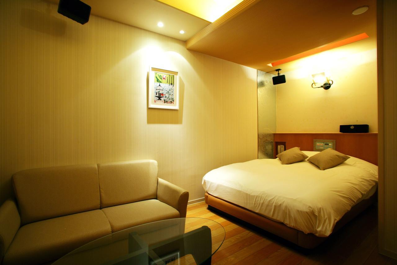 Hotel Aqua Blue Yokosuka (Adults Only) Zewnętrze zdjęcie