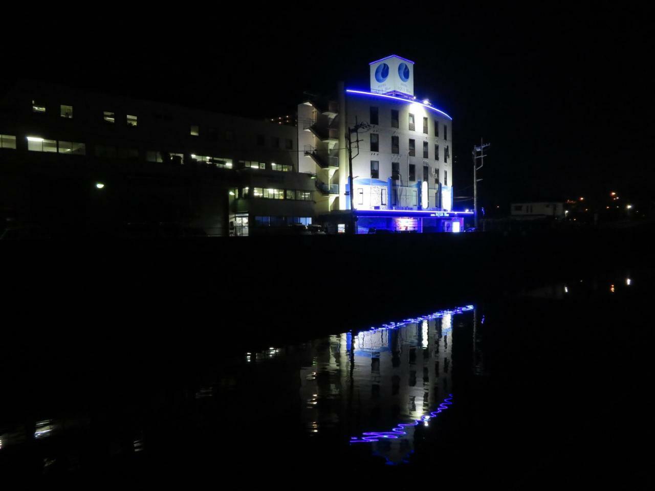 Hotel Aqua Blue Yokosuka (Adults Only) Zewnętrze zdjęcie